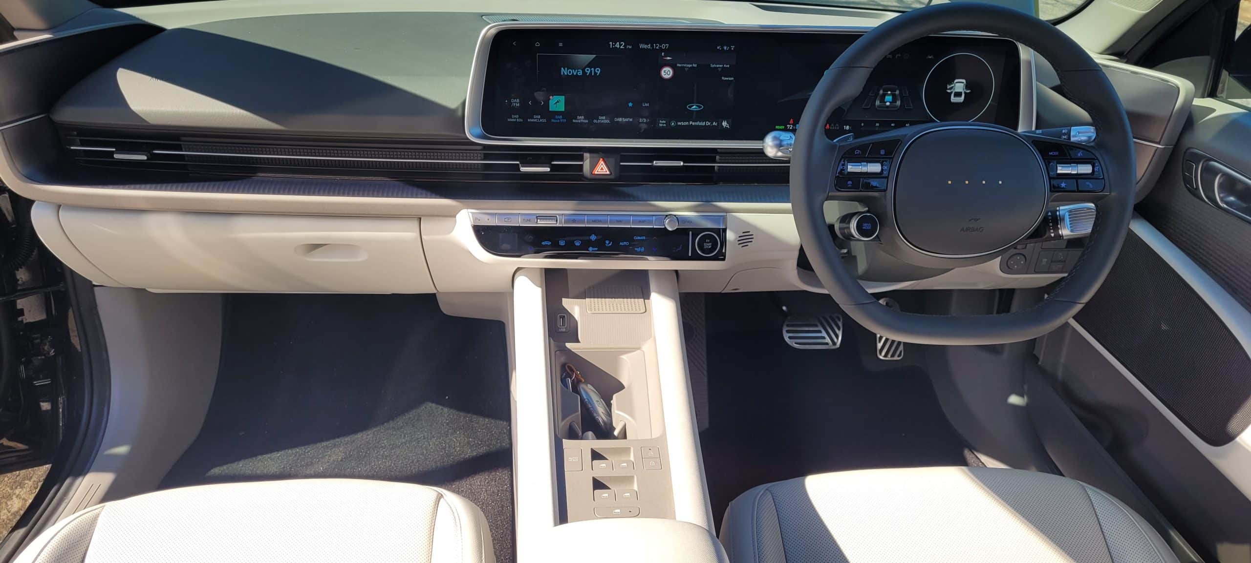 Black Hyundai IONIQ 6 TECHNIQ view of front dash